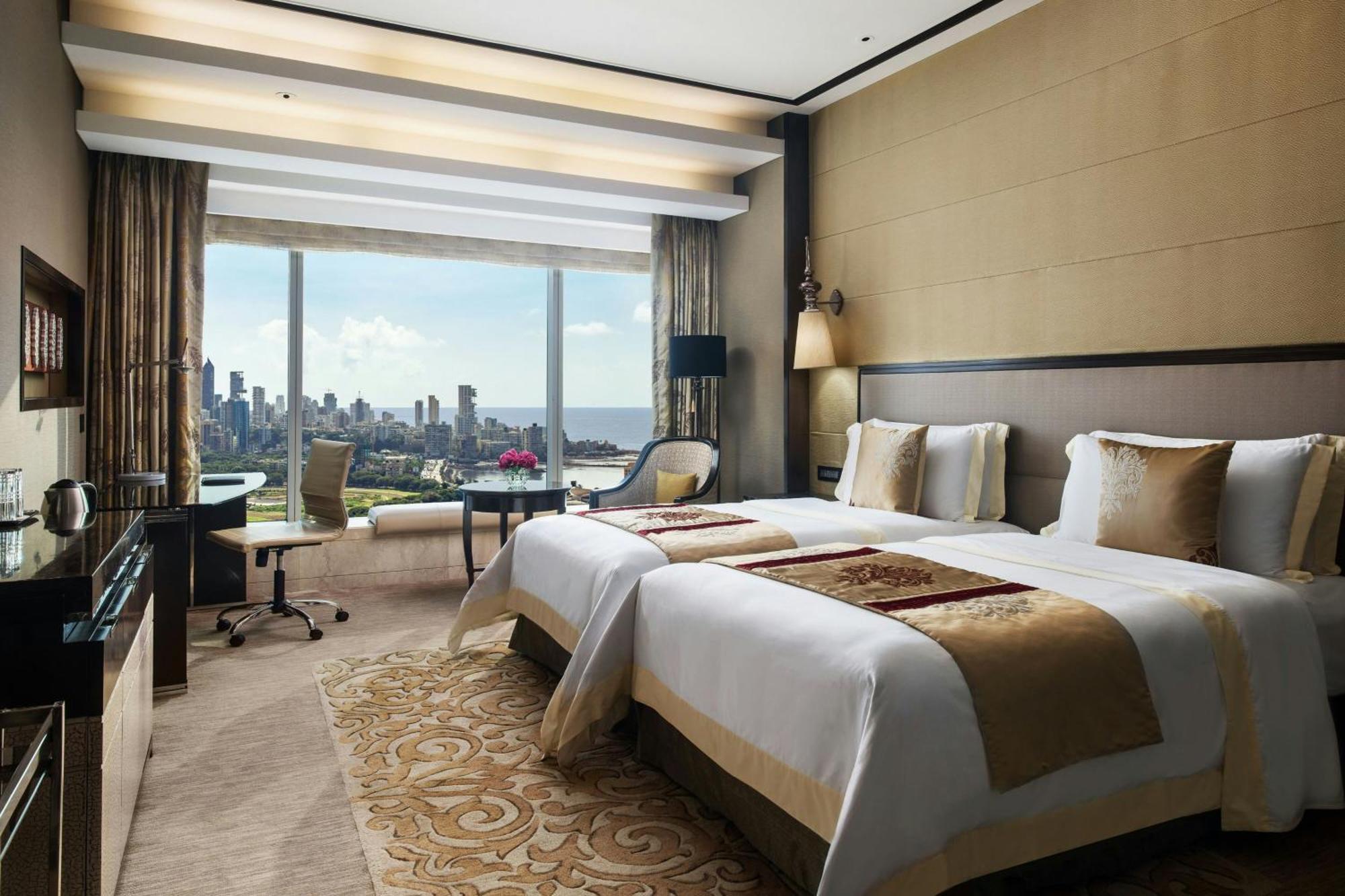 The St. Regis Hotel Bombaj